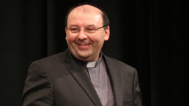 Padre Mauro Mantovani é o novo prefeito da Biblioteca Apostólica