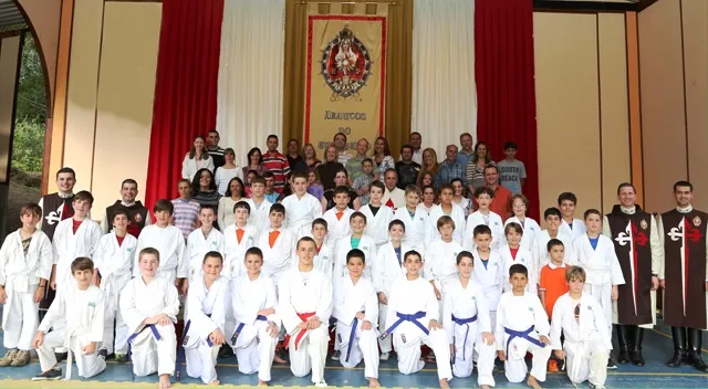 Atividades para a formação da juventude